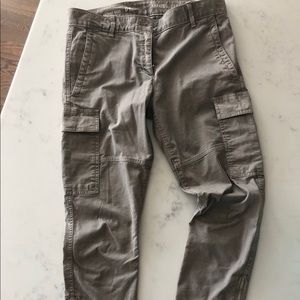 Gap capri khaki’s